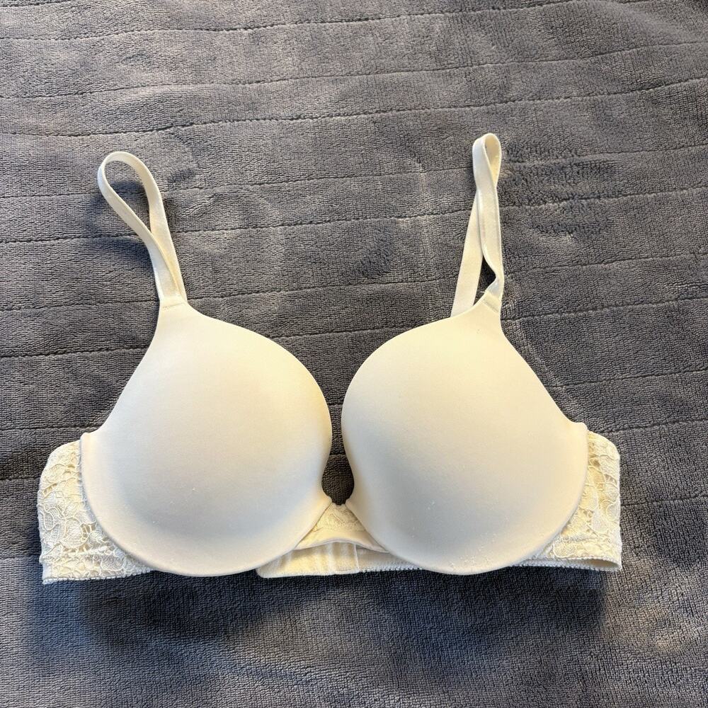 Warner’s This Is Not A Bra Cushioned Underwire Bra Beige 01393 Size 36B